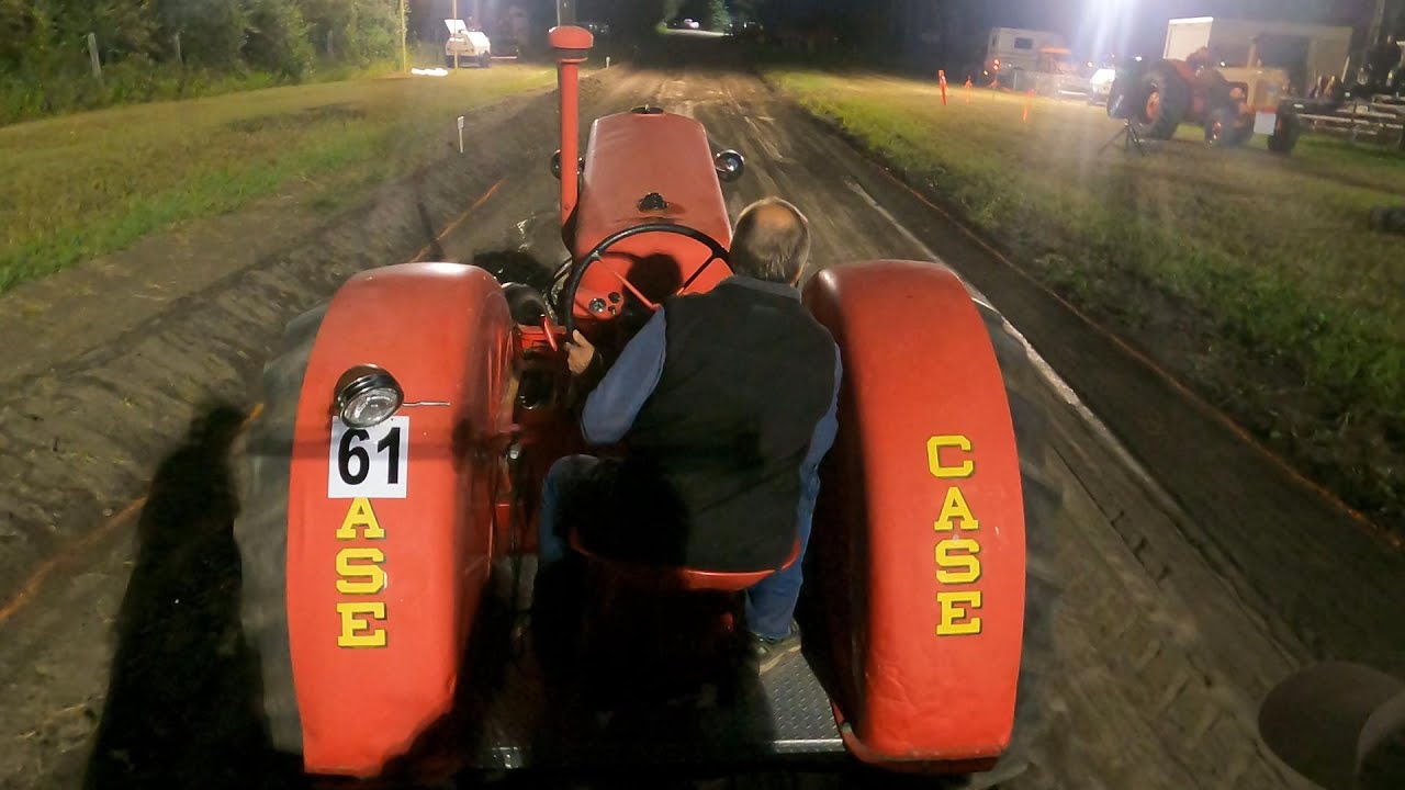 North Peace Antique tractor Pull pt 8 10,000-11,999lbs