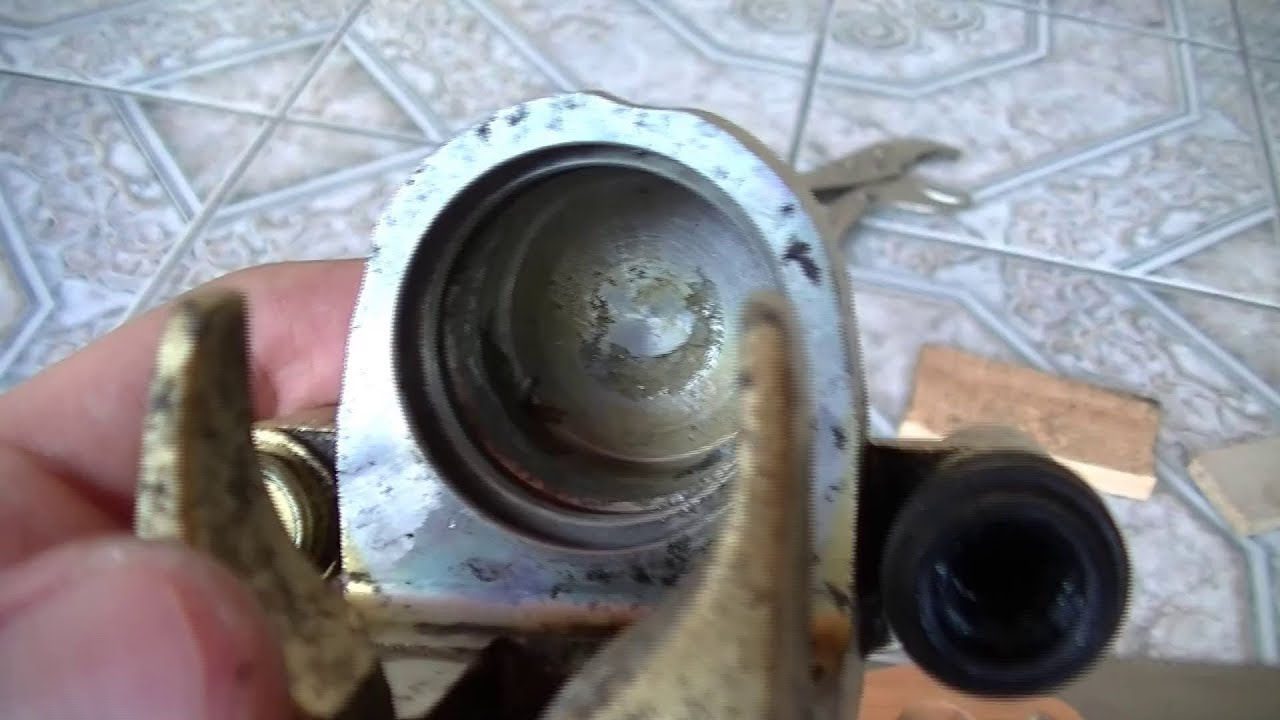 AN125 - Limpeza e montagem da pinça de freio