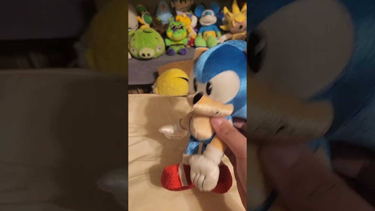 JL434 Shorts: Sonic won't take his sneakers off (Audio From @antmink)