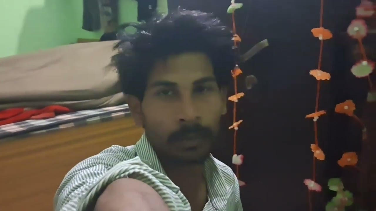 Job Mein fansa Bechara video banane ki time nahin Kismat kharab#new #mini #trendingvideo #babluvolg🥰