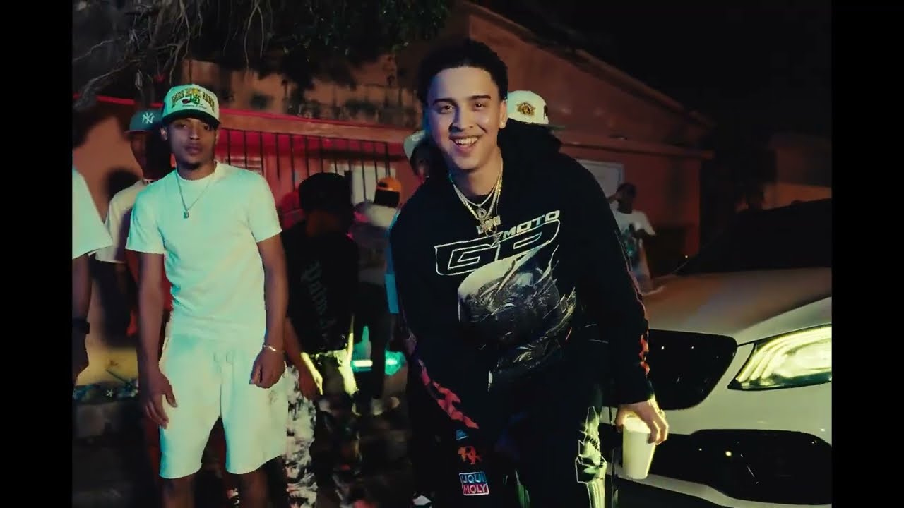 Daani, OSII - DKarada (Video Oficial)