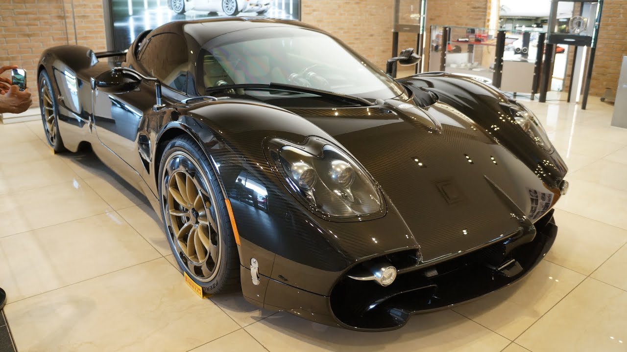 Pagani Utopia At Carshow+ SITTING IN A SVJ