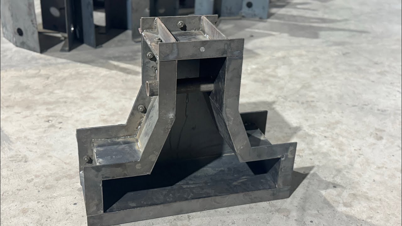 Paras Steel Industries ( Sohil Bhai Dela ; +91 9925257715 ) ( Pankaj Bhai Patel ; +91 9825702342 )