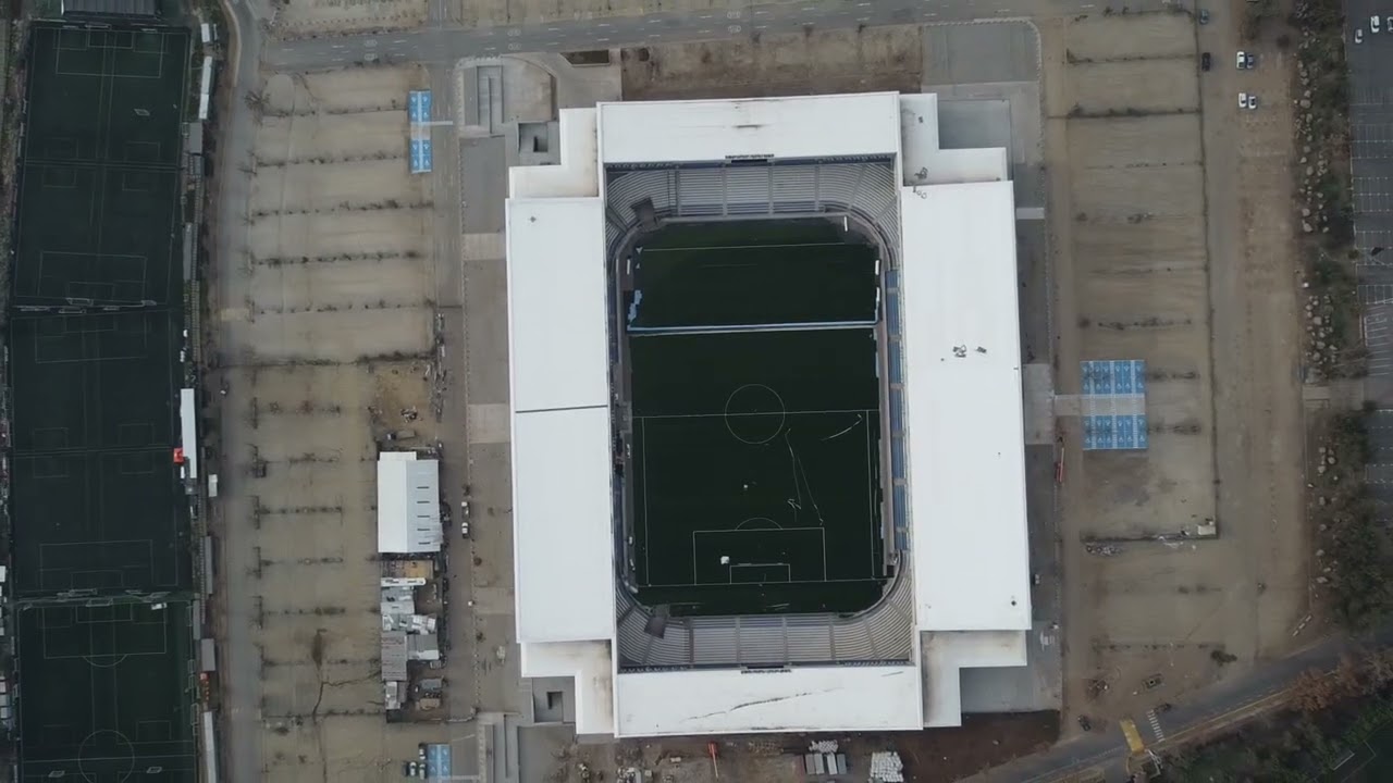 ESTADIO NUEVO U.C.  CLARO ARENA