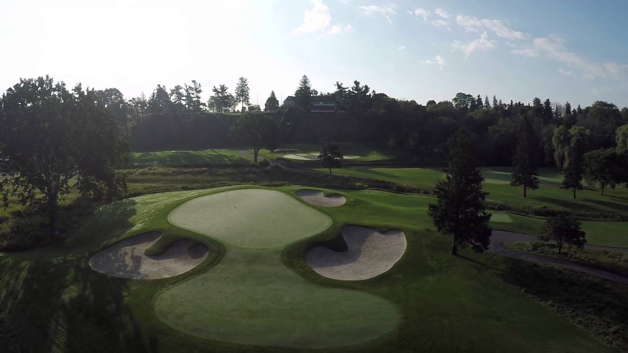 Mississaugua Golf and Country Club - 18 hole drone flyover
