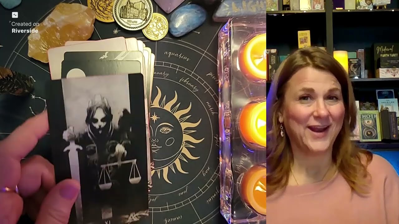 11 колод для сюрреалистических и неопределенных времен: VR-версия @thewitchofsaturn #thisisadumps...