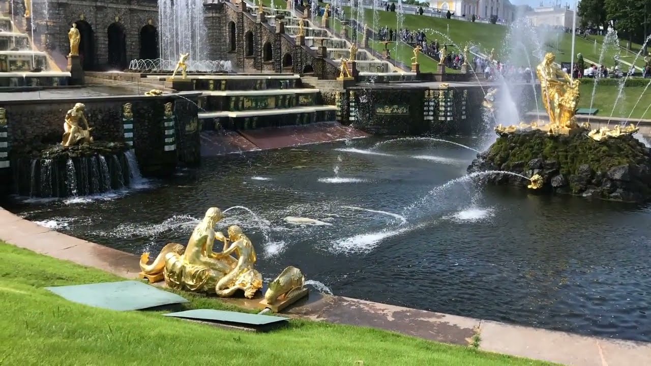 Peterhof palace fountains st Petersburg Russia/ HD