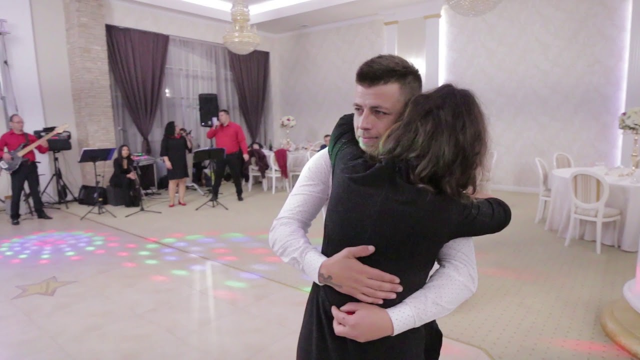Cea mai emotionantă cerere în casatorie - Corina & Constantin