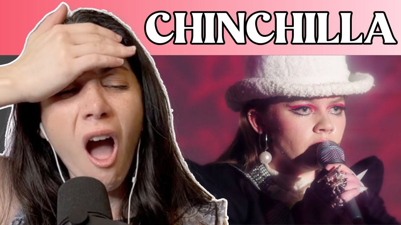 HAUNTINGLY BEAUTIFUL - Opera Singer /Voice Teacher FIRST TIME reaction to CHINCHILLA- Fingers 
