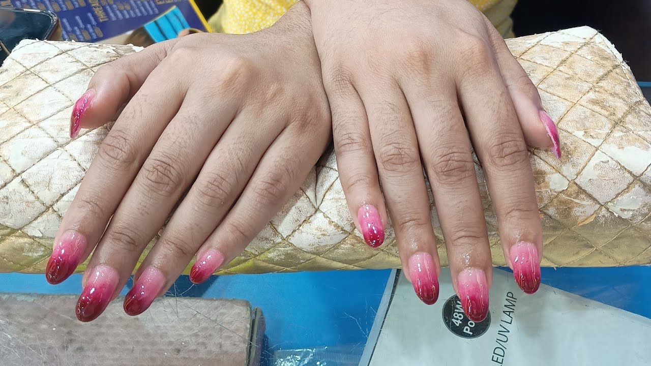 #nails #nailart #nailombre #nailextension | KaIsa Laga Gays ya Design | @isboyrajesh 
