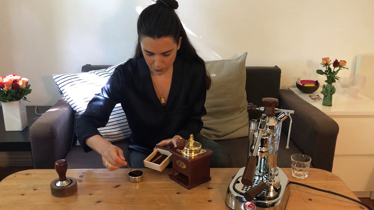 Pulling the Perfect Espresso Shot with a Pavoni