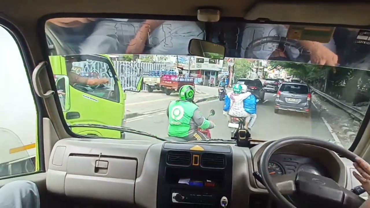 Part:001 🚚🚛🚛 // Perjalanan Menuju Bengkel Hino @Kadalijo141 