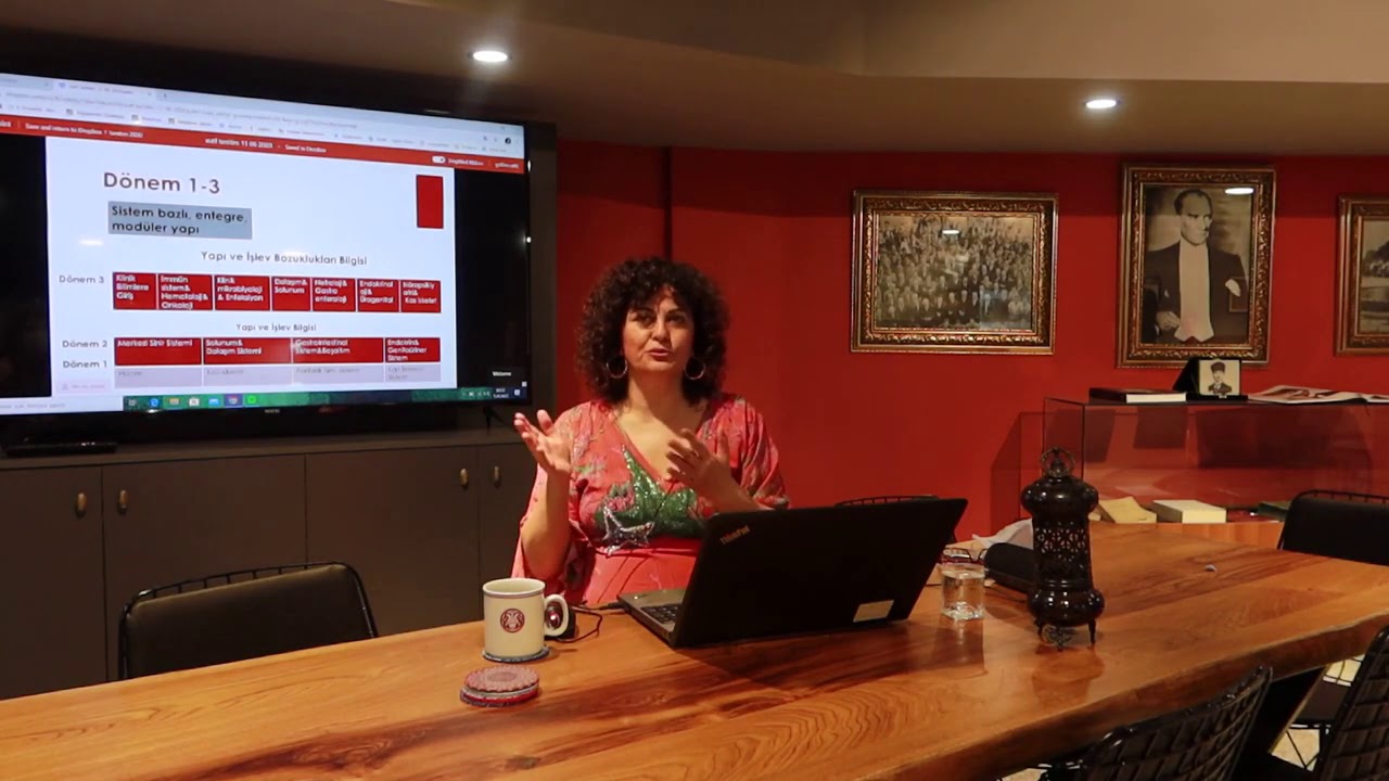 Ankara  Üniversitesi Tıp  Fakültesi Ingilizce ve Türkce Eğitim programları Nasıl bir sisteme sahip?