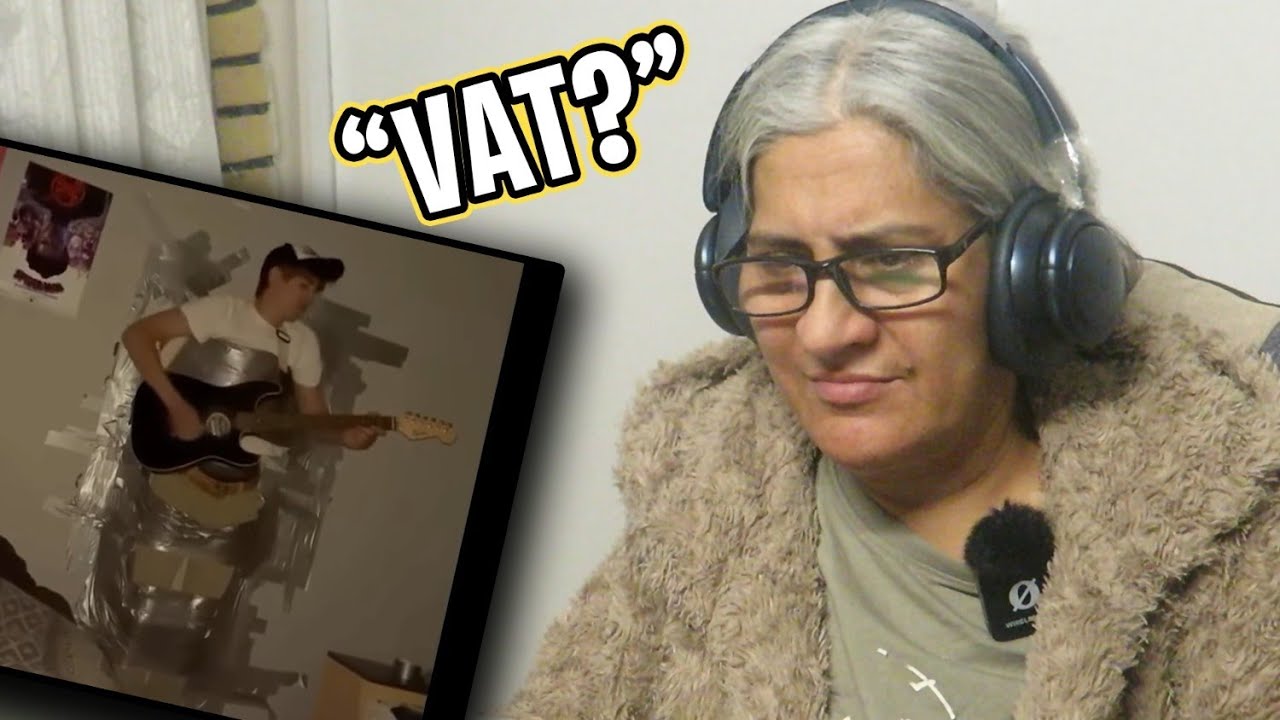 I Showed My Mom Gen Z Memes… This Was Her Reaction😅