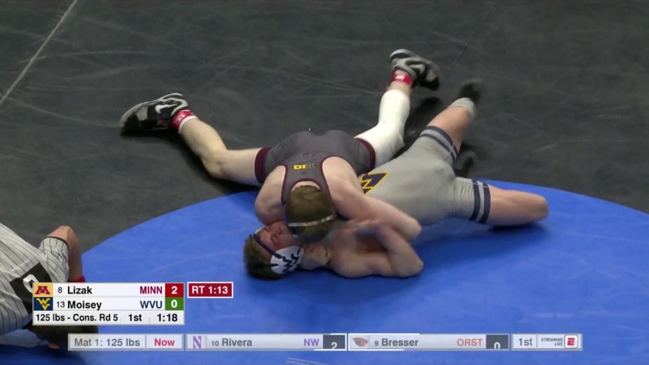 2018 NCAA Wrestling 125lbs: Ethan Lizak (Minnesota) fall Zeke Moisey (West Virginia)