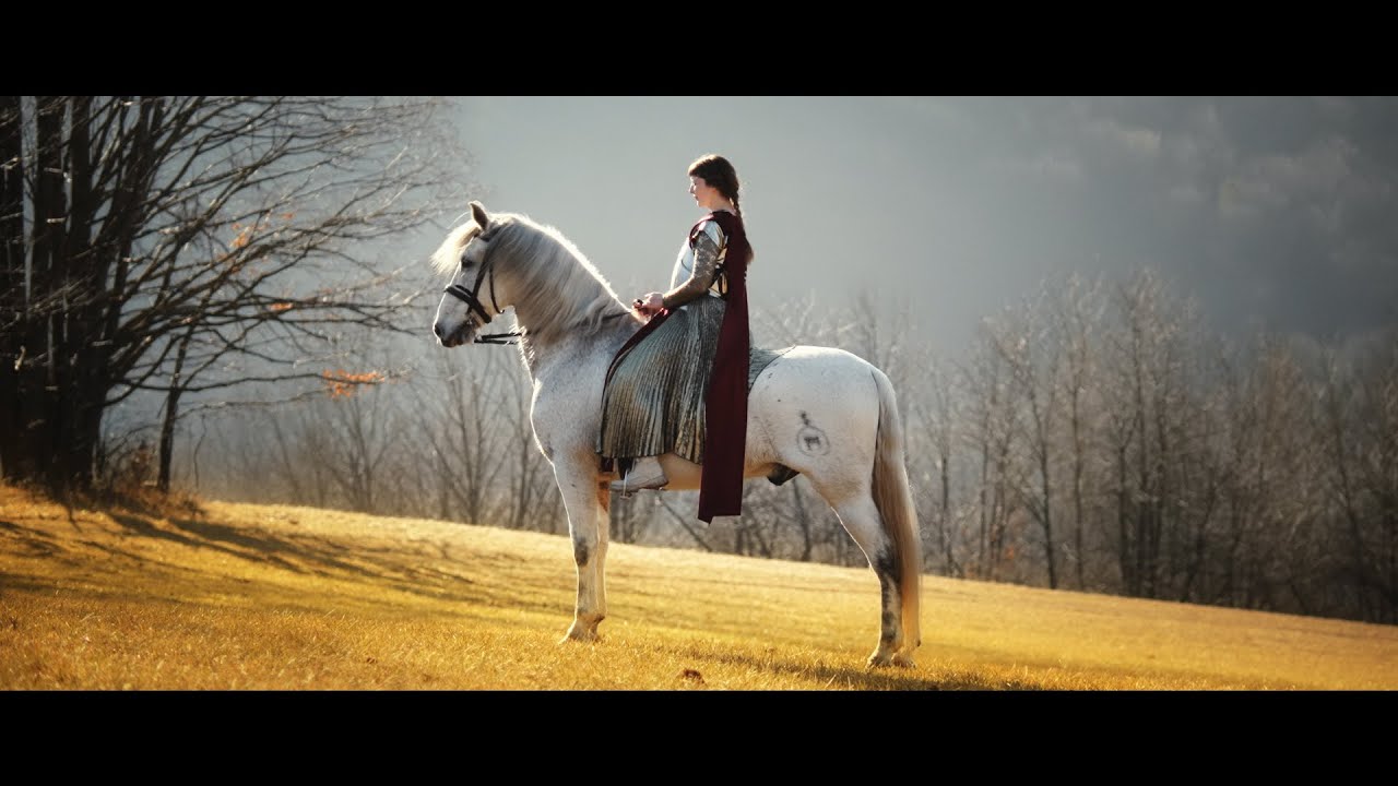 Alicia Edelweiss - FEMINIST GIRLFRIEND (Official Video)