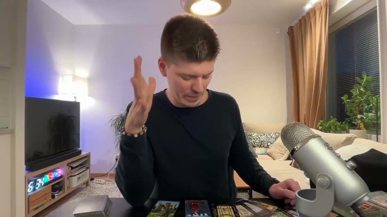 РЫБЫ ♓︎ Держите свои чувства при себе! Мой телевизор снова включился... 16-22 МАРТА