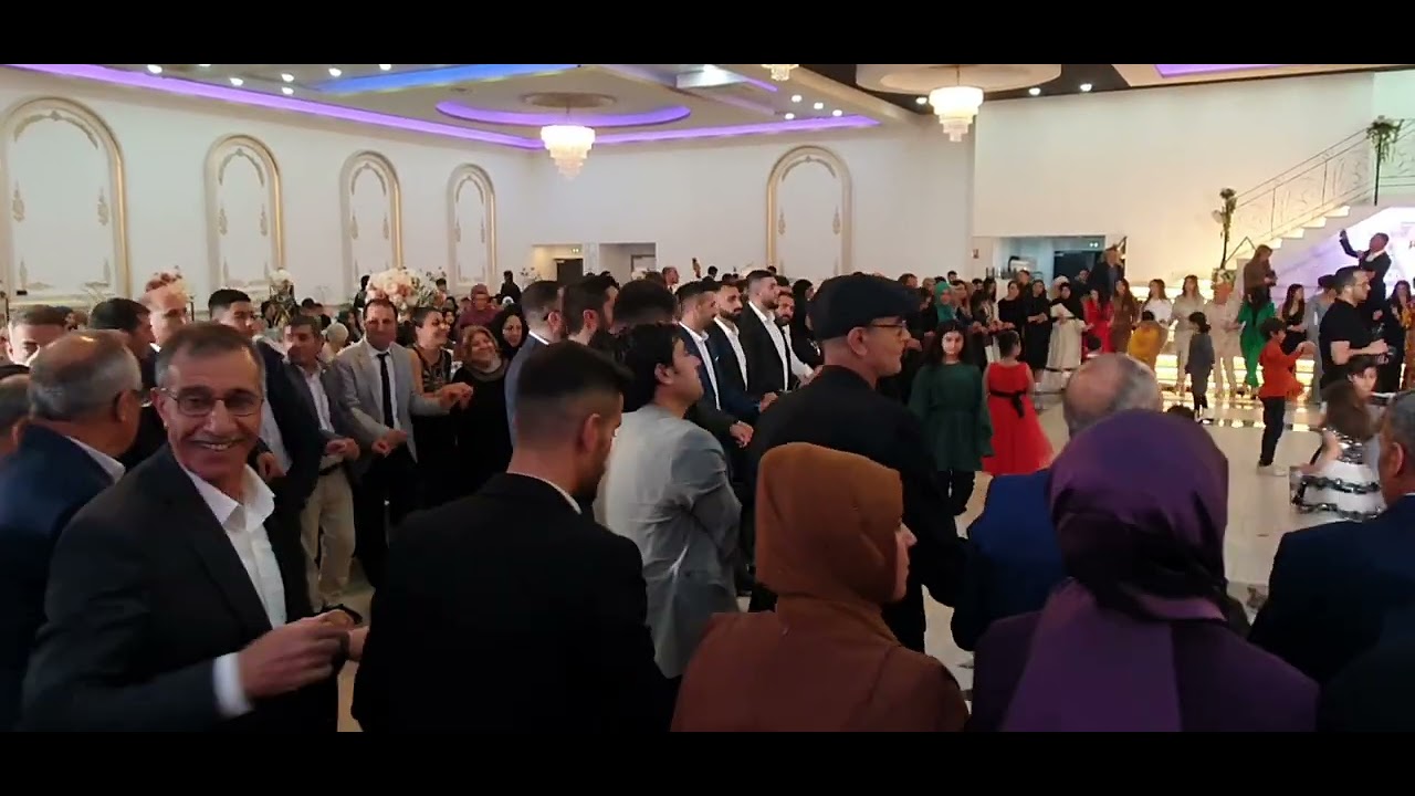 Koma Dicle - Paris Fransa Graniya Serhedê Muş ve Karakoçan düğünü
