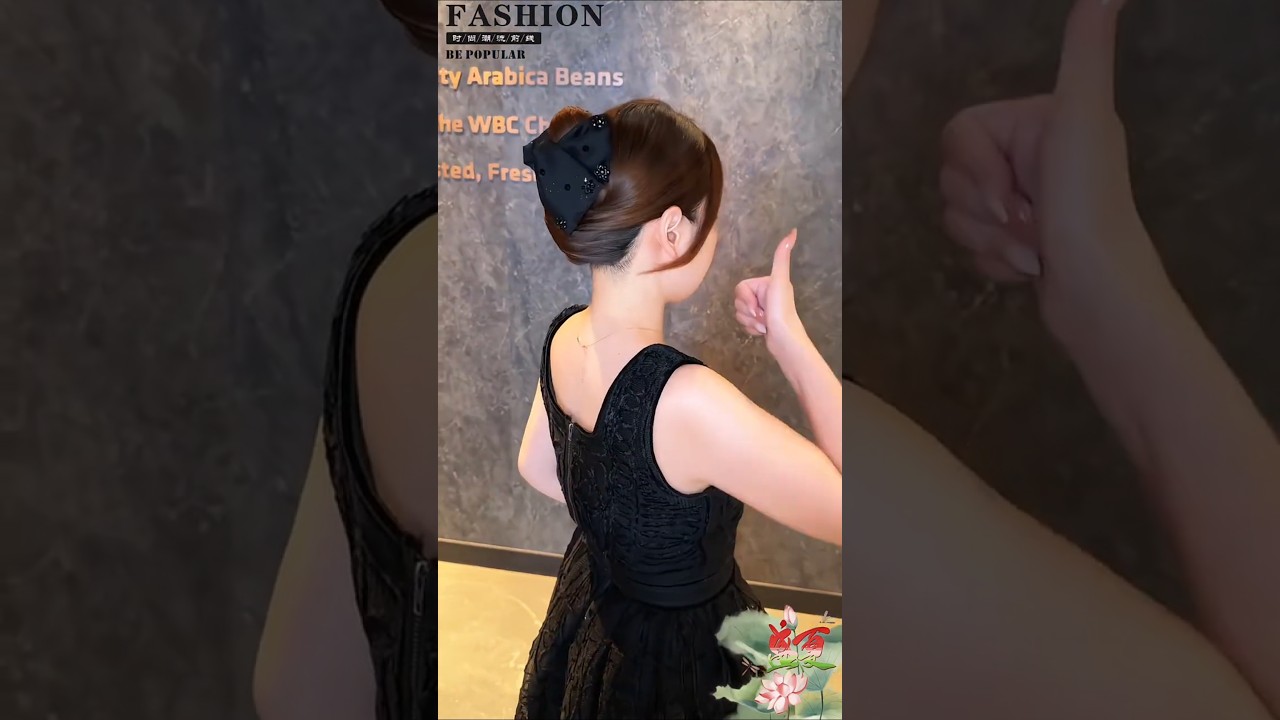 Easy & Beautiful Hair Bun Tutorial in 60 Seconds 💖 Viral Hairstyles Every Girl Should Try! 😍 #Short