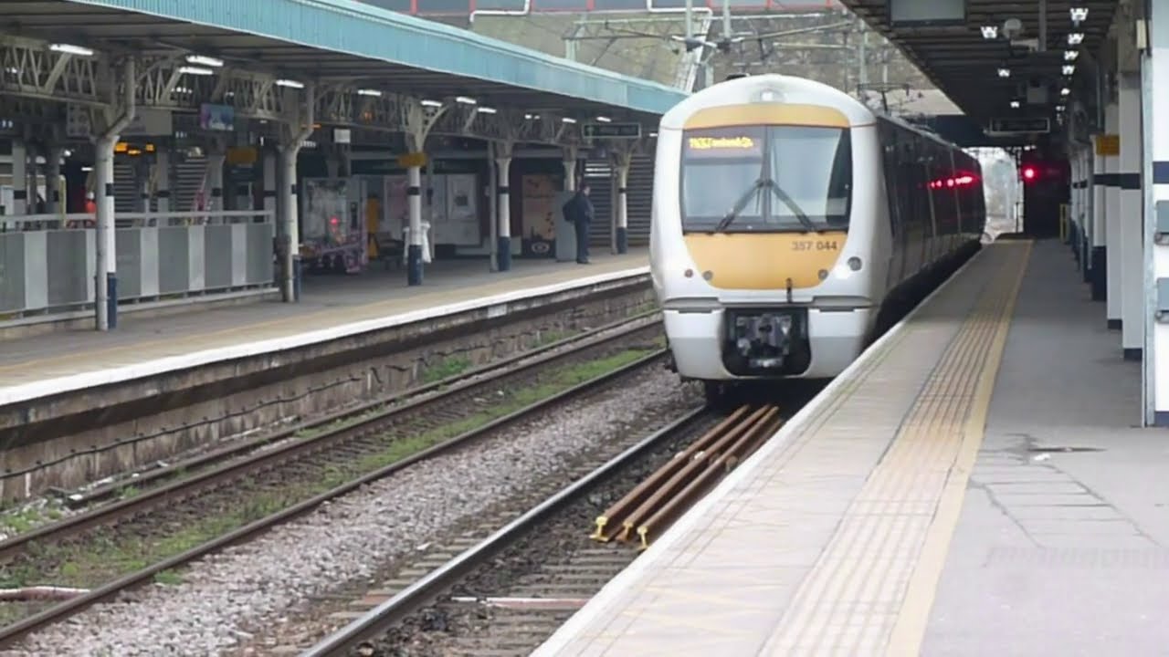 Focus on the Electrostar: Class 357