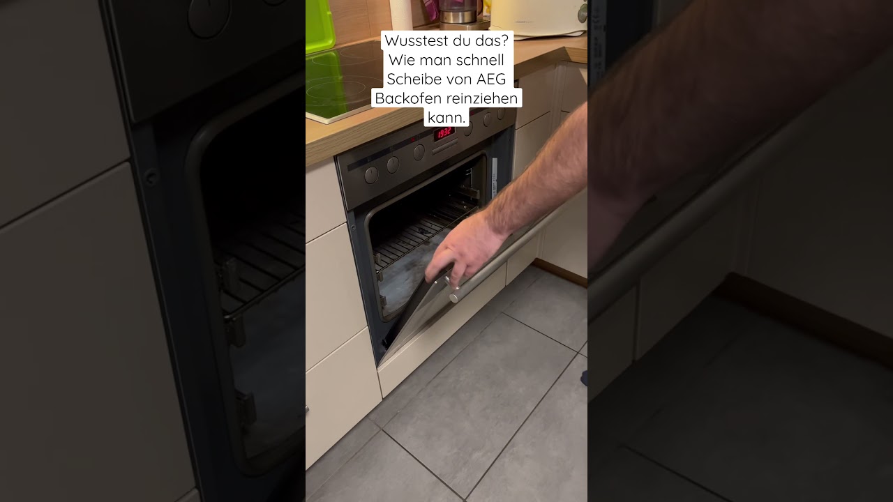 Gefunden, Scheibe von Backofen schnell reinigen 🤔 #shorts #backofen #tipsandtricks