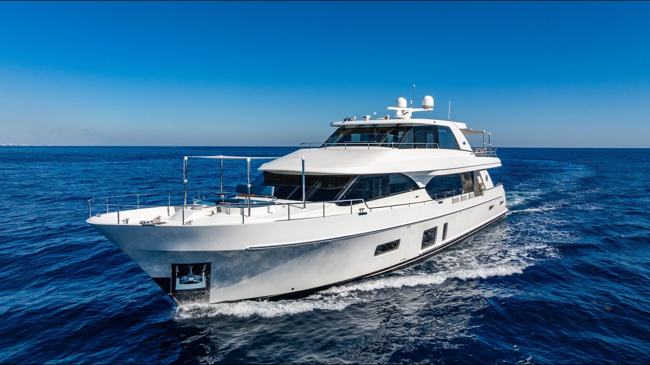 PALADIN, 100' 2019 Ocean Alexander M/Y - Offered for Sale