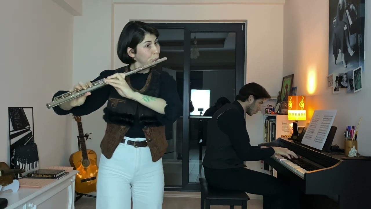 Bozkırın Sesi - Muammer Sun #flute #piano #music