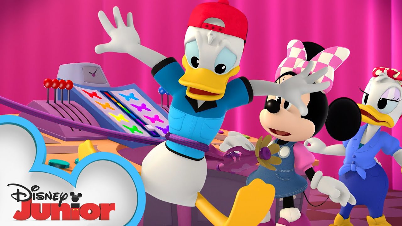 Welcome to Donald’s Garage 🏎️ | Mickey Mornings | Mickey Mouse Roadster Racers | @disneyjr