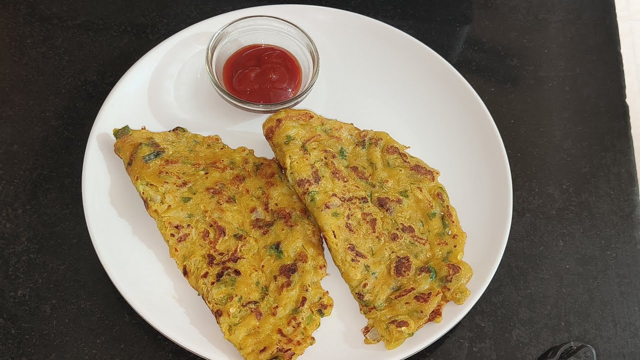 महाराष्ट्र की प्रसिद्ध डिश खीरे के थालीपीठ @GharKaSwadWithRinkySanodiya #recipe 