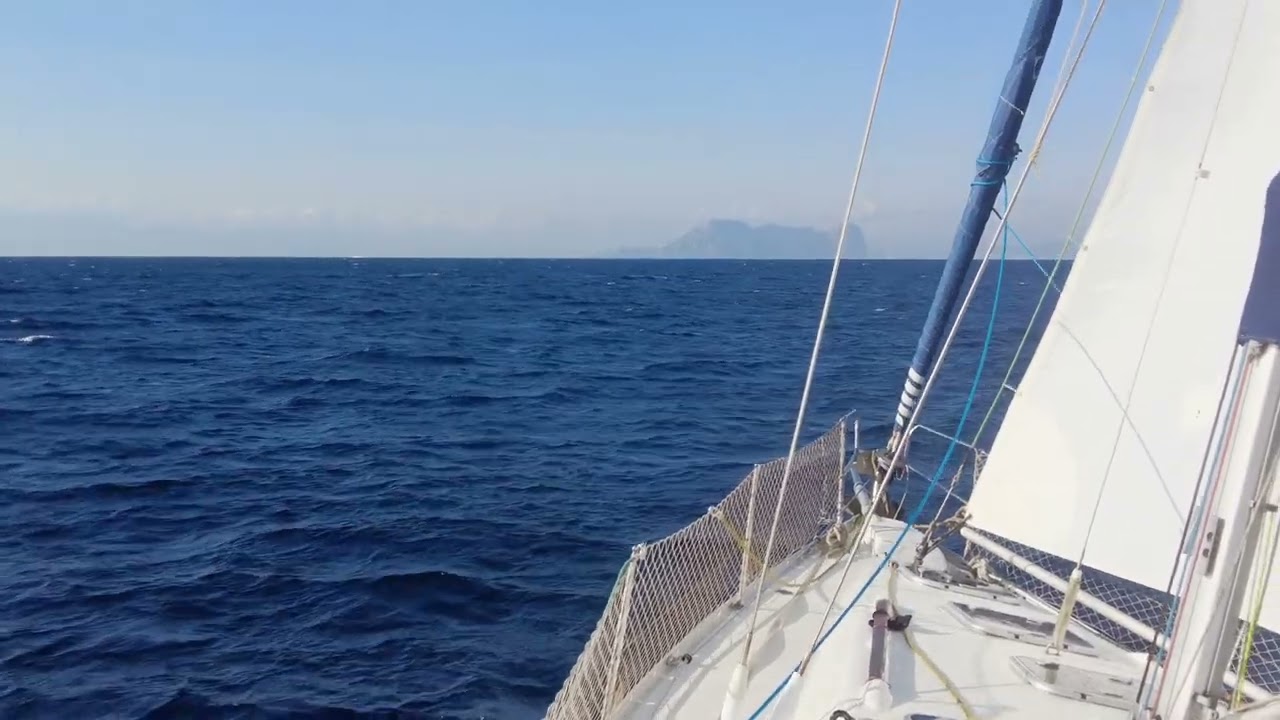 Solent sail