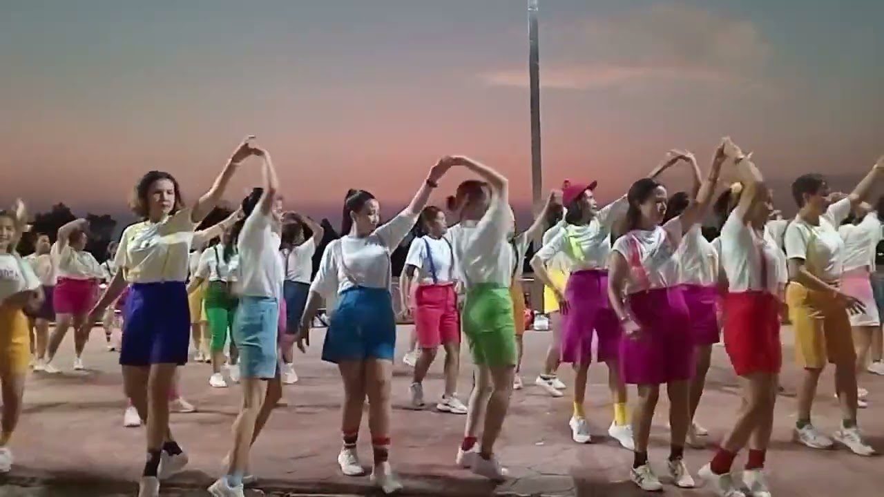 ฝนหนาวสาวครวญ ลีลาศไลน์แดนซ์จังหวะรุมบ้าผสมผสานกัวราช่า