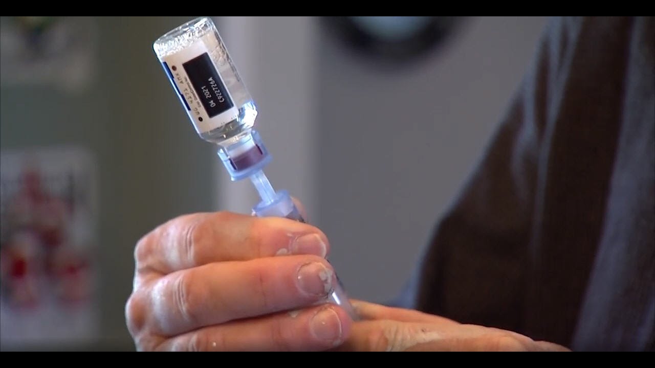 Crossing The Border: Why One Man Travels to Canada to Buy Insulin