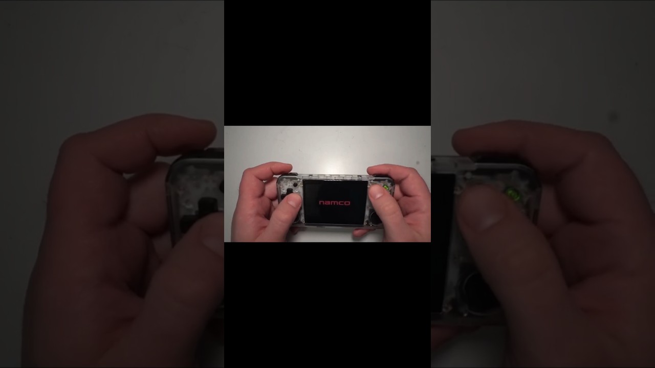 🔥Anbernic RG35XX H - Mieści się w kieszeni i jest kilka razy wydajniejsza od Dreamcast'a