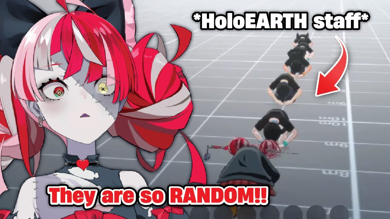 Ollie forgot that she and HoloEarth staff-san are doing RANDOM stuff at rehearshal room