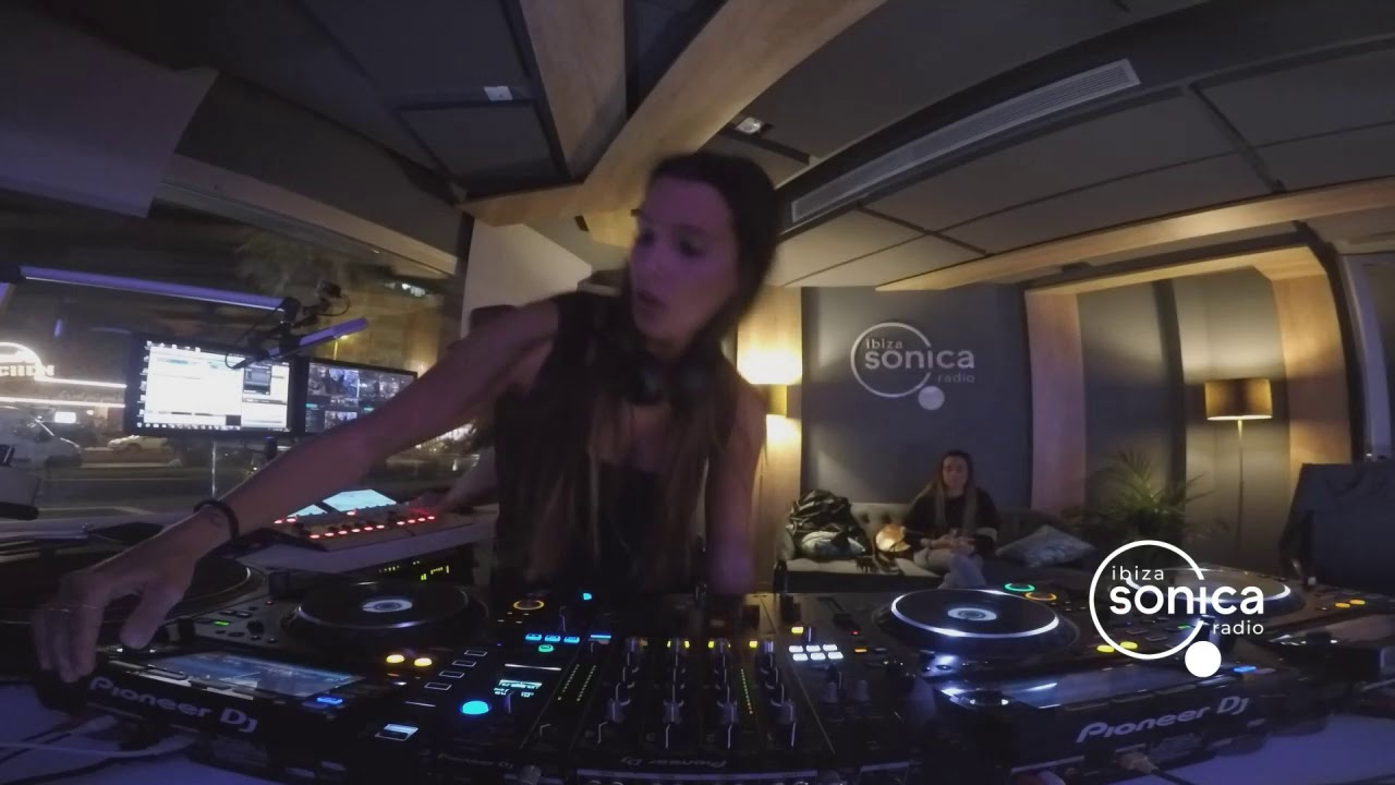 SARA DE ARAÚJO @ IBIZA SONICA RADIO