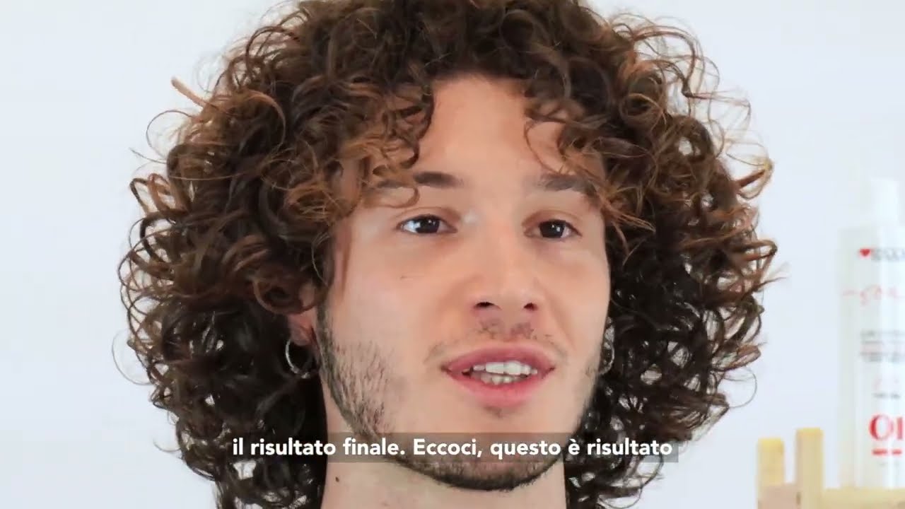 Tutorial per definire i ricci dell'uomo con lo styling