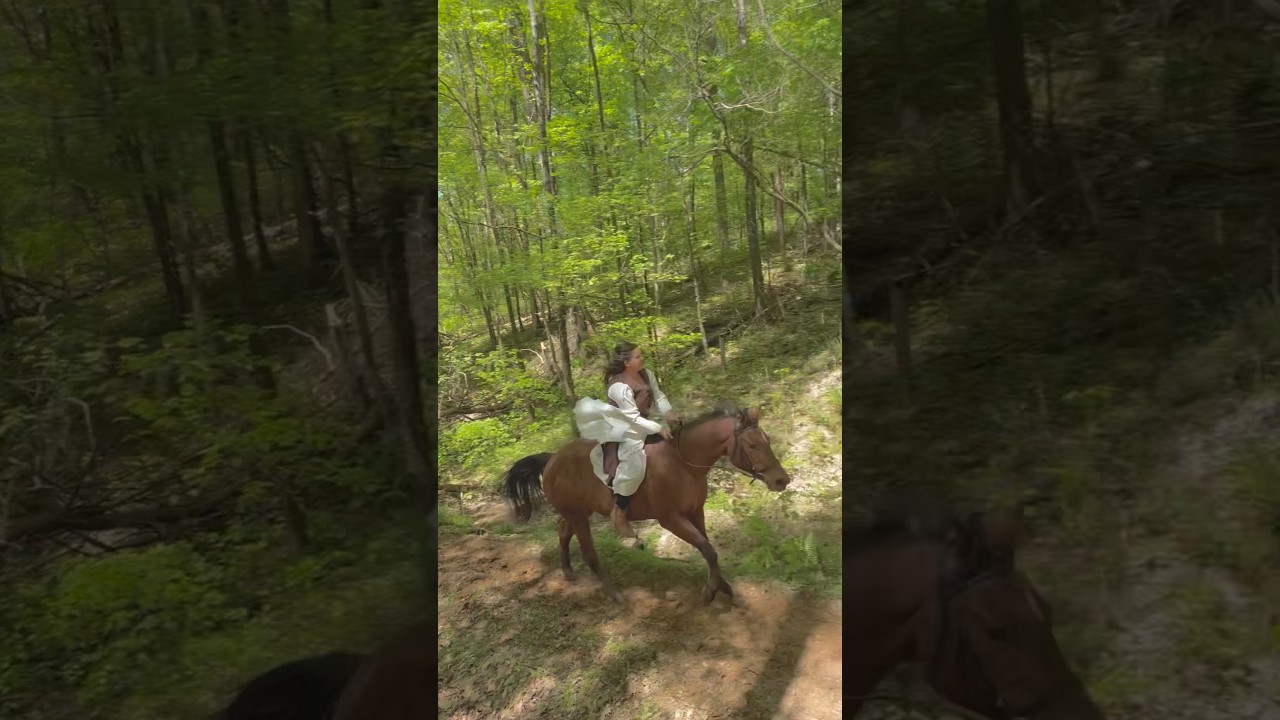 Girls bareback riding🐎✨ #reels #horse #shorts #girls