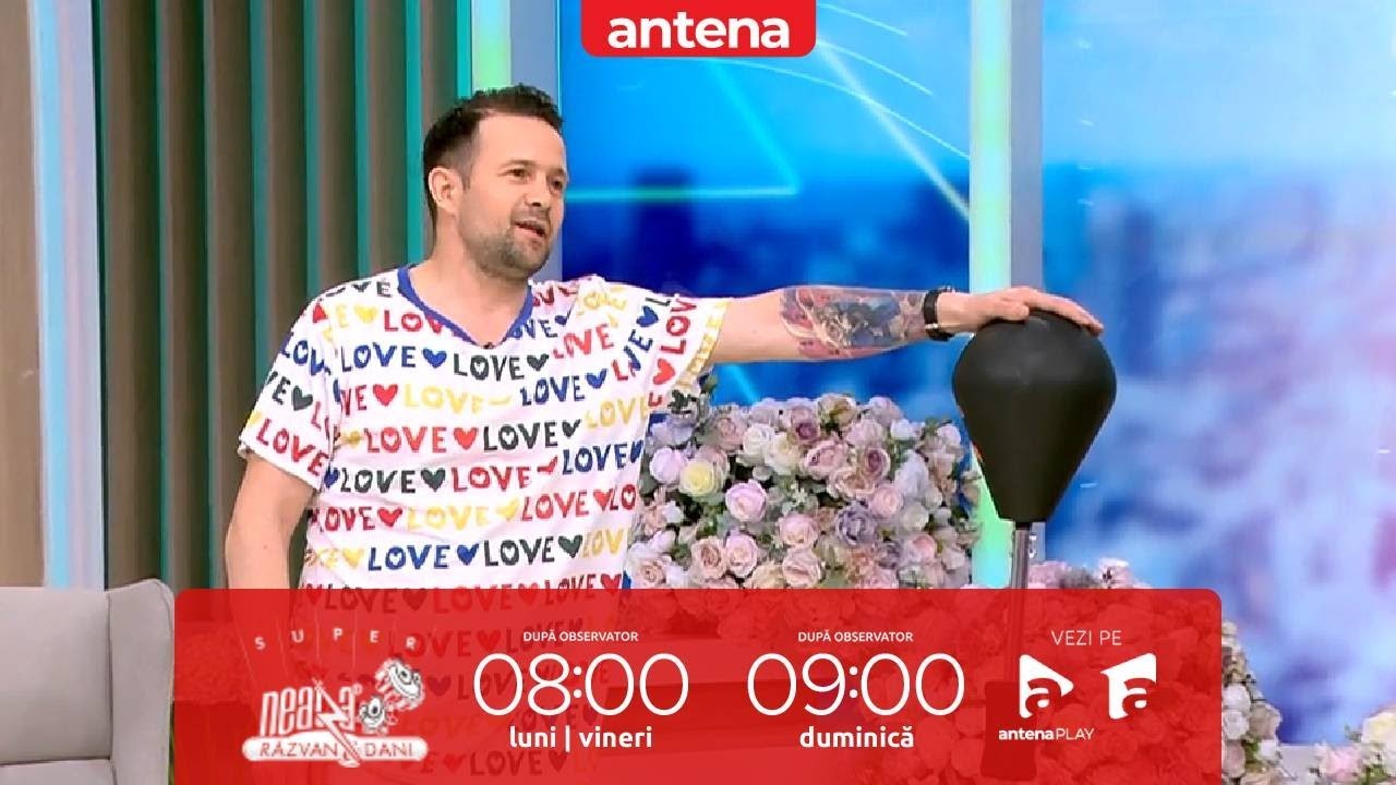Robert Tudor poartă bikini Ramonei Olaru: Mă strâng de mor!