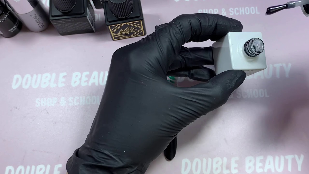 Verschiedene Top Coats mit Matt Effekt
