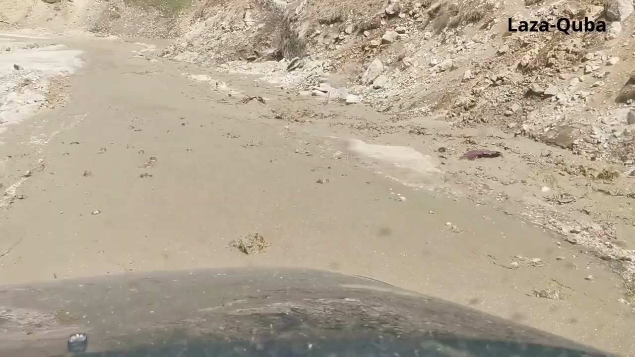Czysta przygoda to brudne auto &ndash; tak się jeździ w Azerbejdżanie.