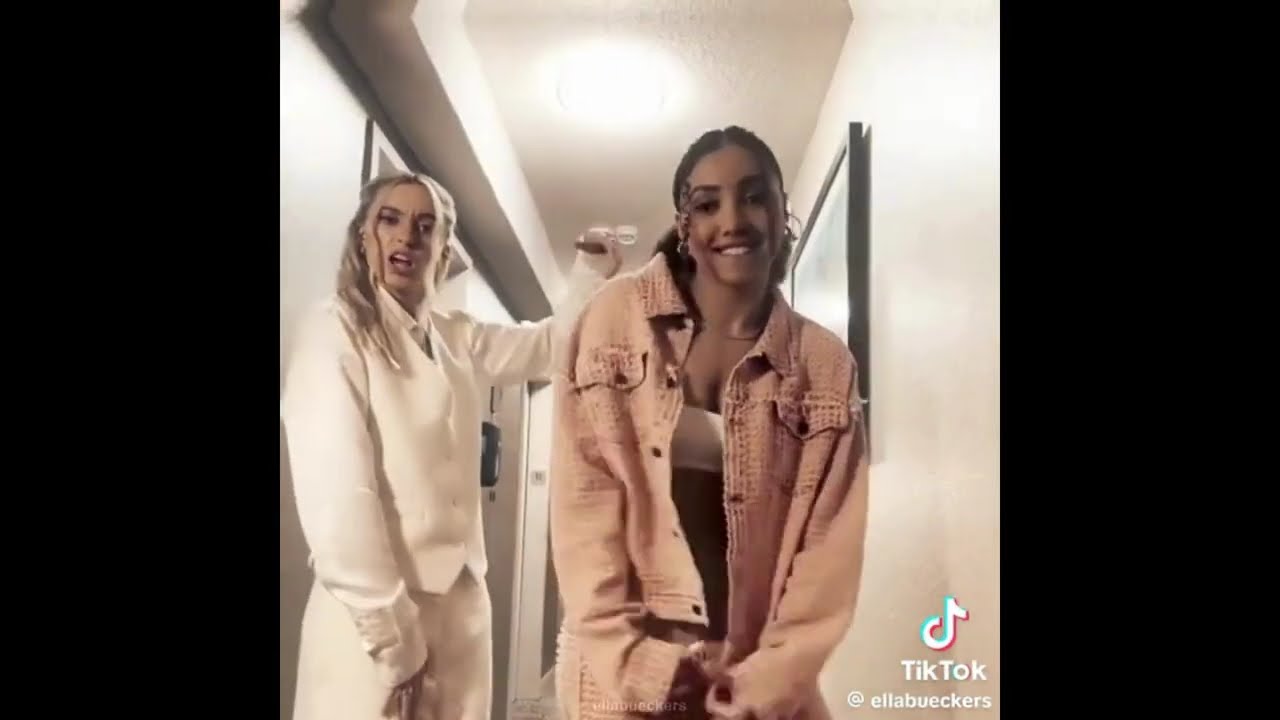 Paige Bueckers and Azzi Fudd Being in Love for 7 Minutes