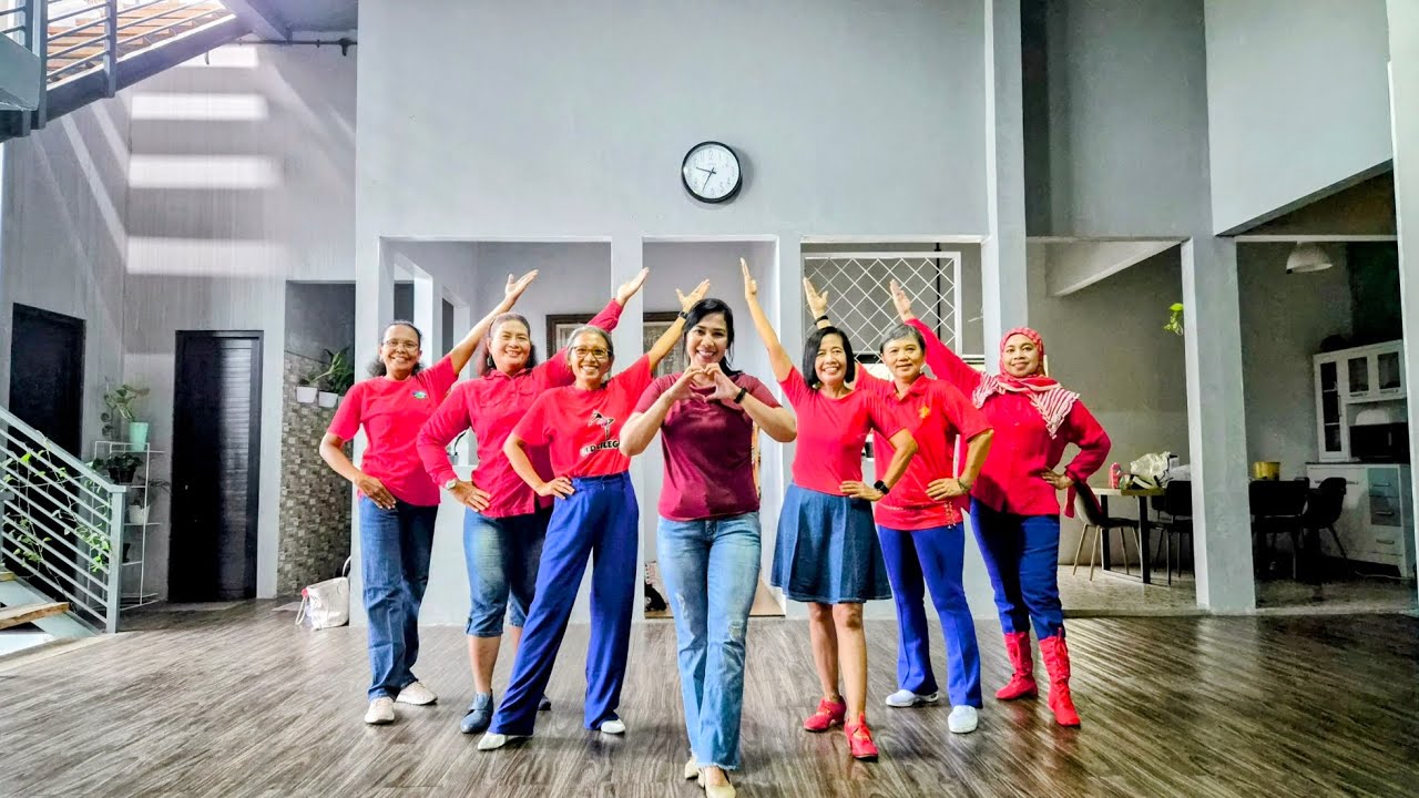 R & R LINE DANCE - BEGINNER LEVEL [demo by Laras Studio Linedance]