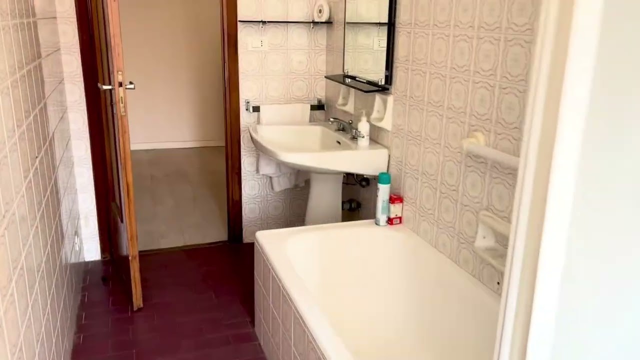 Vendesi via Saliceto 18 Torino