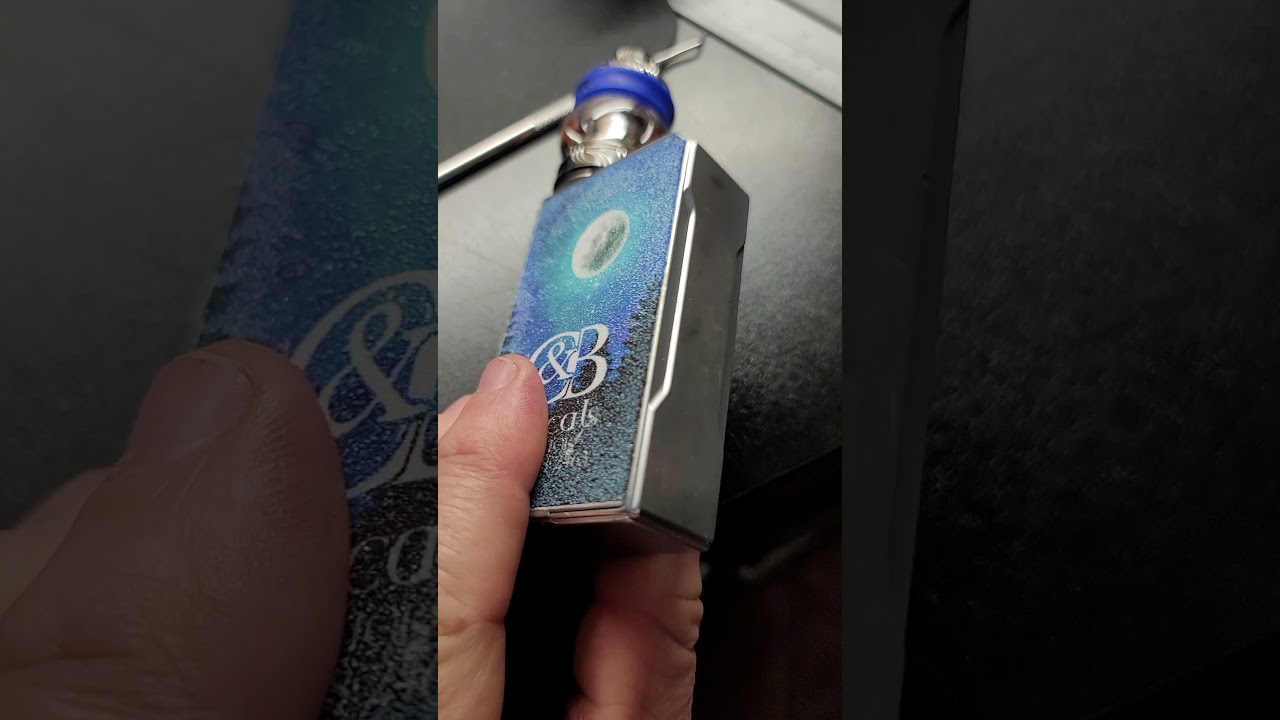 Sublimation on glitter vinyl on a vape case