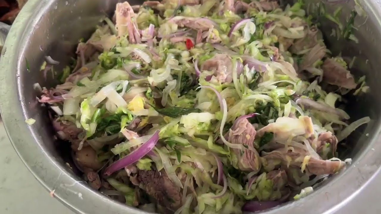 CUỐI TUẦN CÓ MÓN  NGON ,VỊT NẤU MĂNG MIẾN 