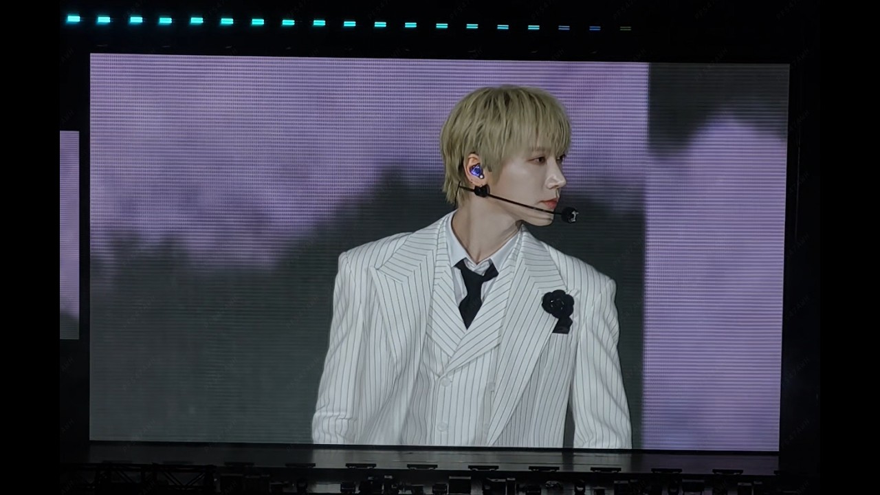 20. SMTown BKK 2025-26 - Give Me That - WayV