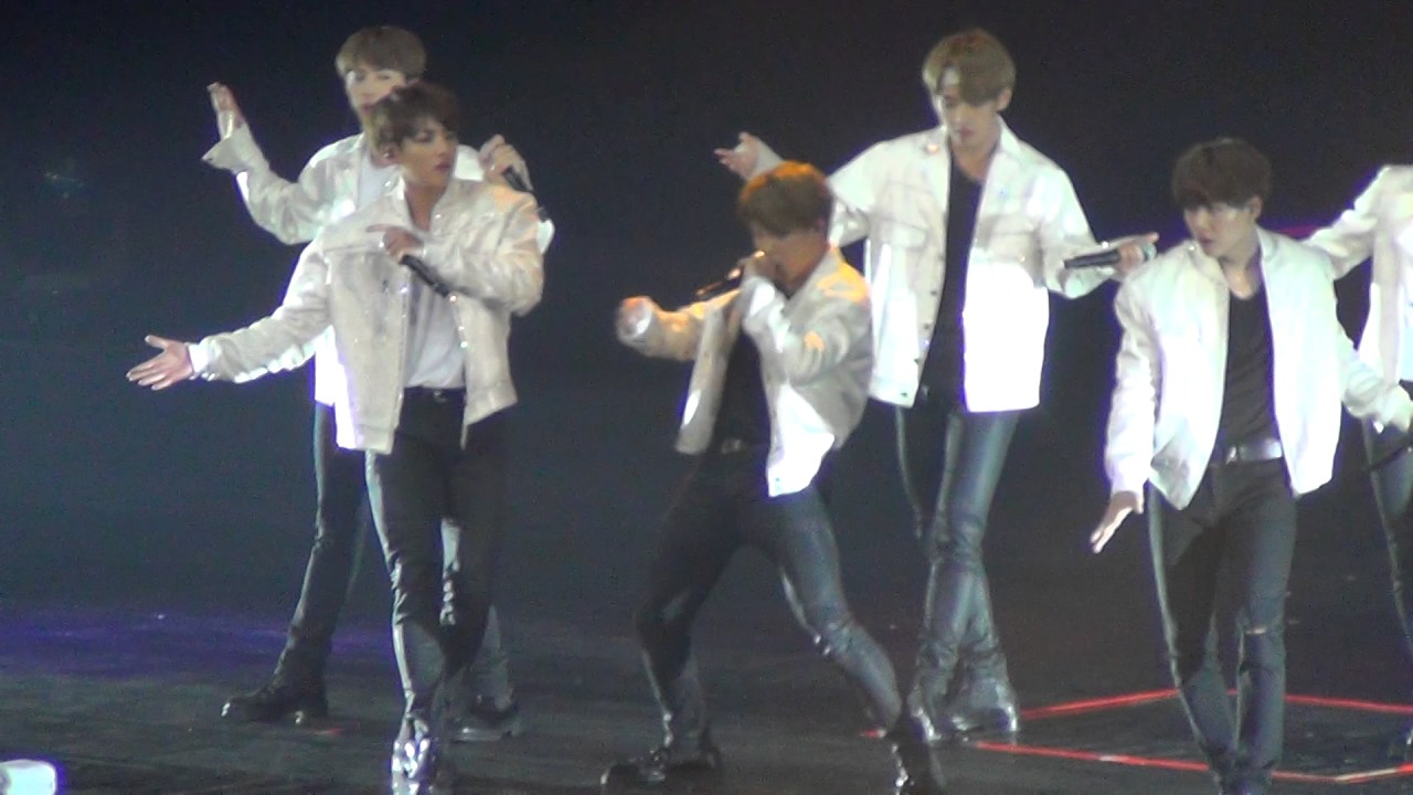 170507 BTS - SILVER SPOON/BAEPSAE (뱁새) @ THE WINGS TOUR MANILA