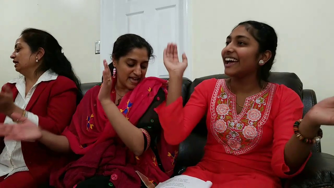 Aaya Hai Yeshu Aaya Mukat Saath Laaya