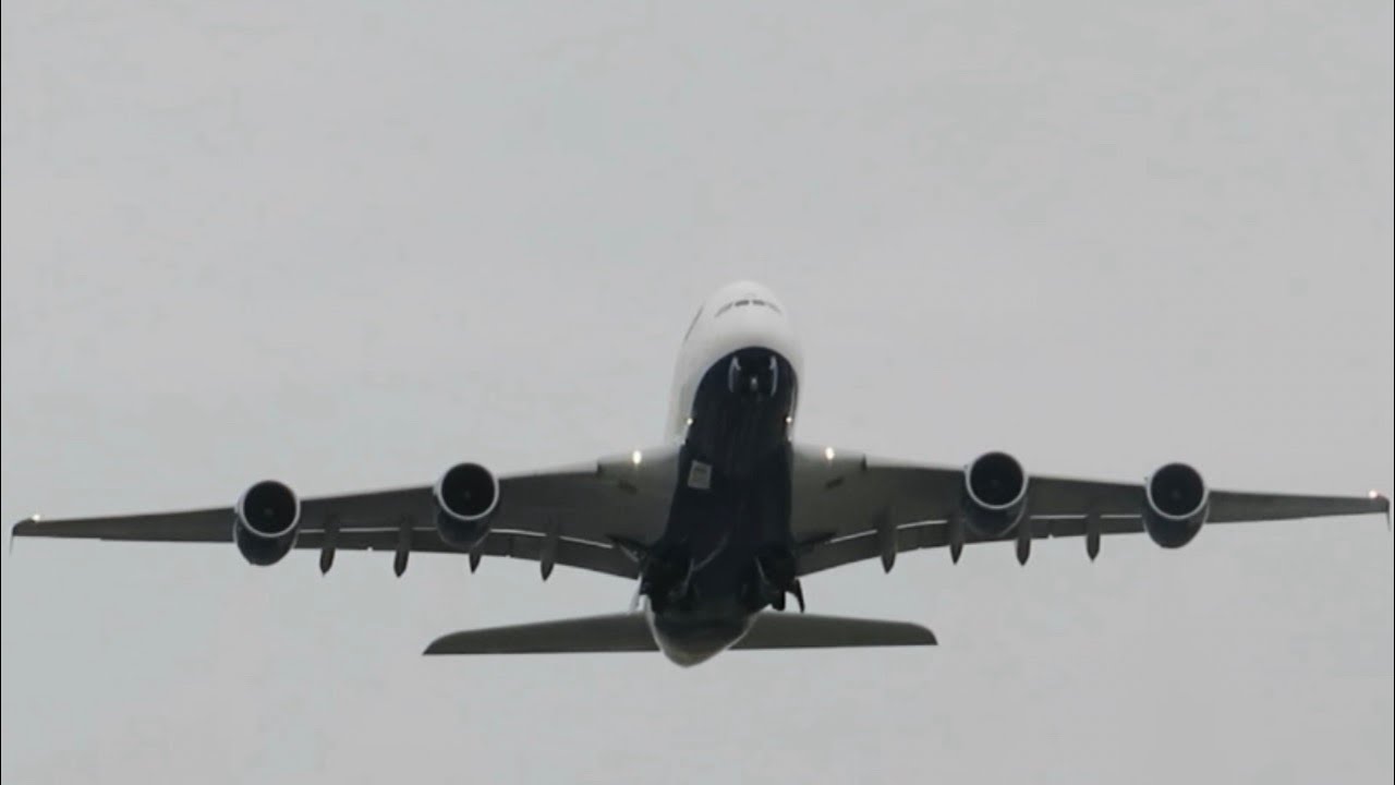 ✈️ CLOSE UP PLANE TAKEOFFS | LHR | LONDON HEATHROW Airport Plane Spotting 🛫