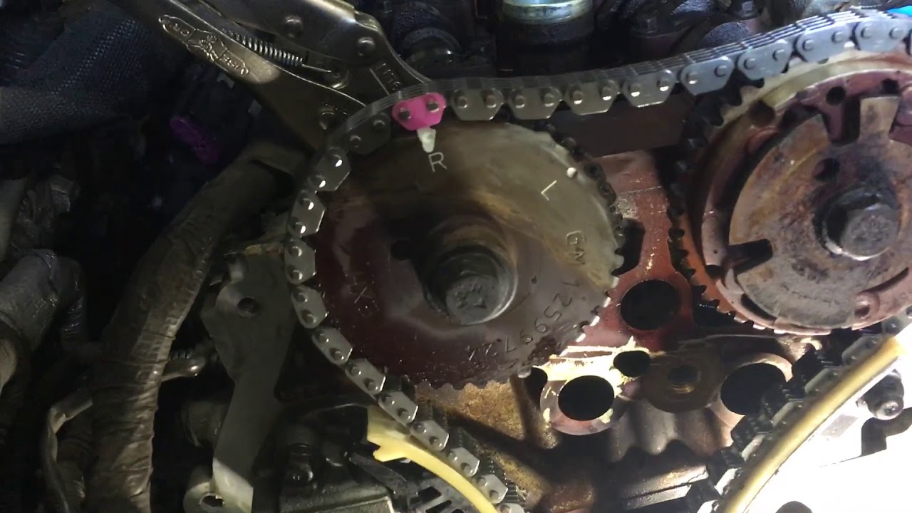 VE Holden Timing Chain Marks